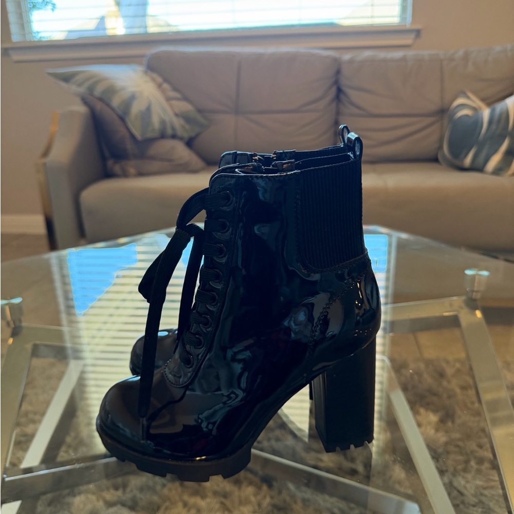 Size 6- Fashion Nova Los Angeles Veronica 43 Boots Black High Heels
